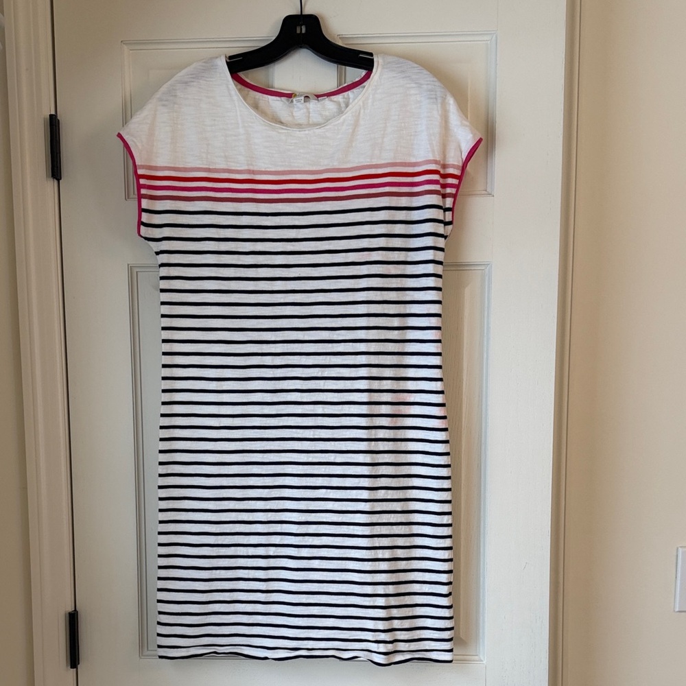 Boden White Top with Pink Trim